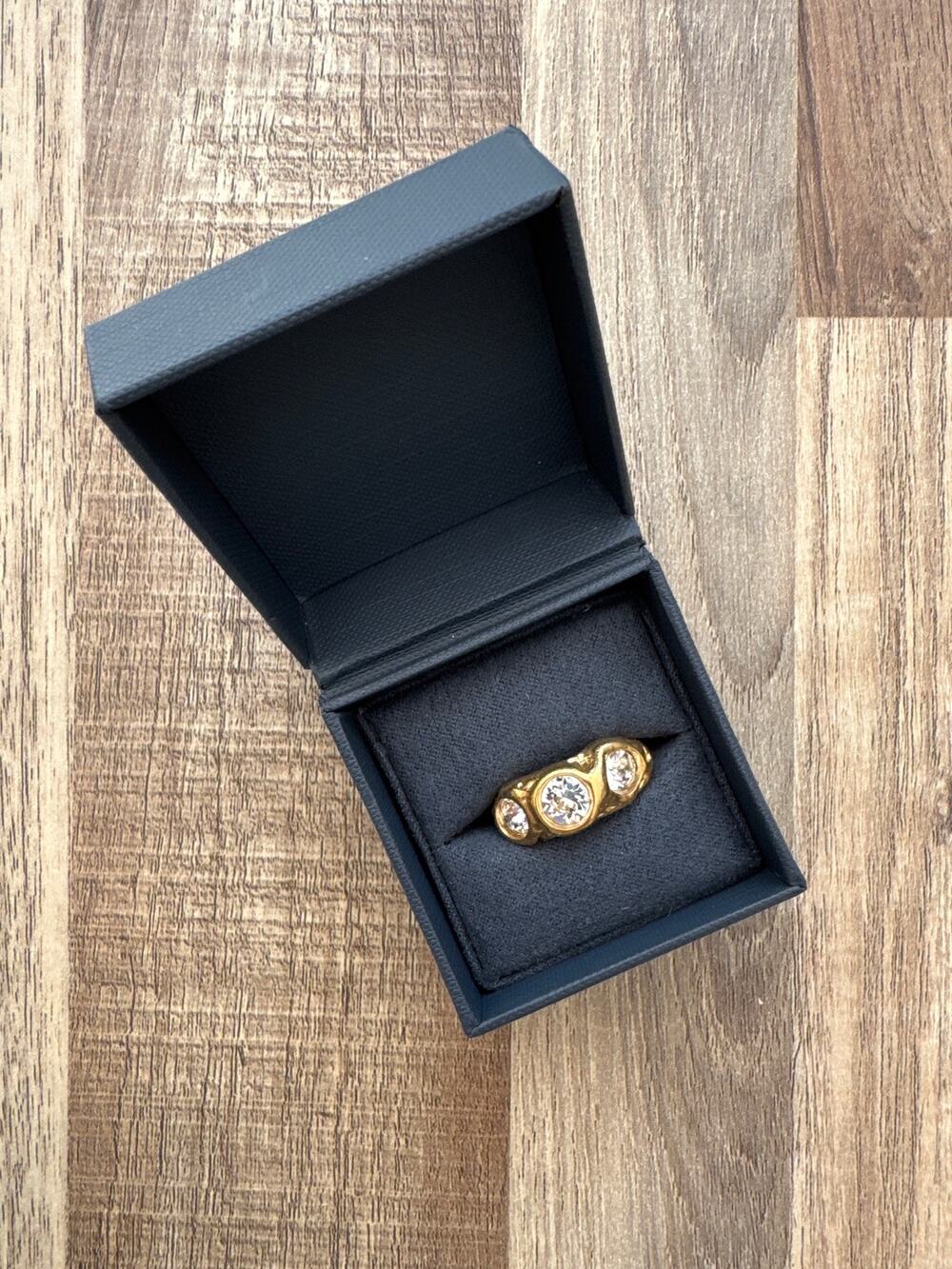 NWOT Melt Coronado Classic Crystal Ring in Gold size 6